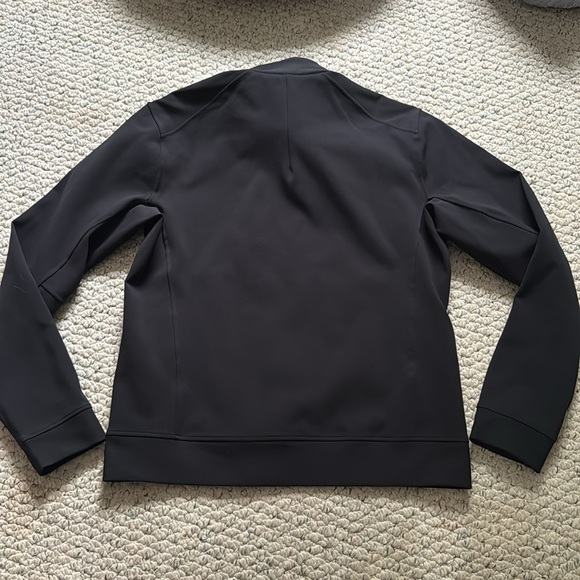 Lululemon Sojourn Jacket - Picture 4 of 5